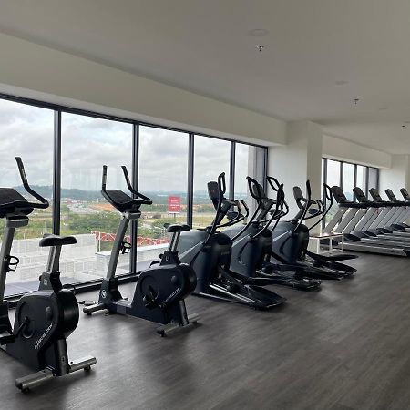 Jugi Suite @ Horizon Sepang Klia Екстер'єр фото