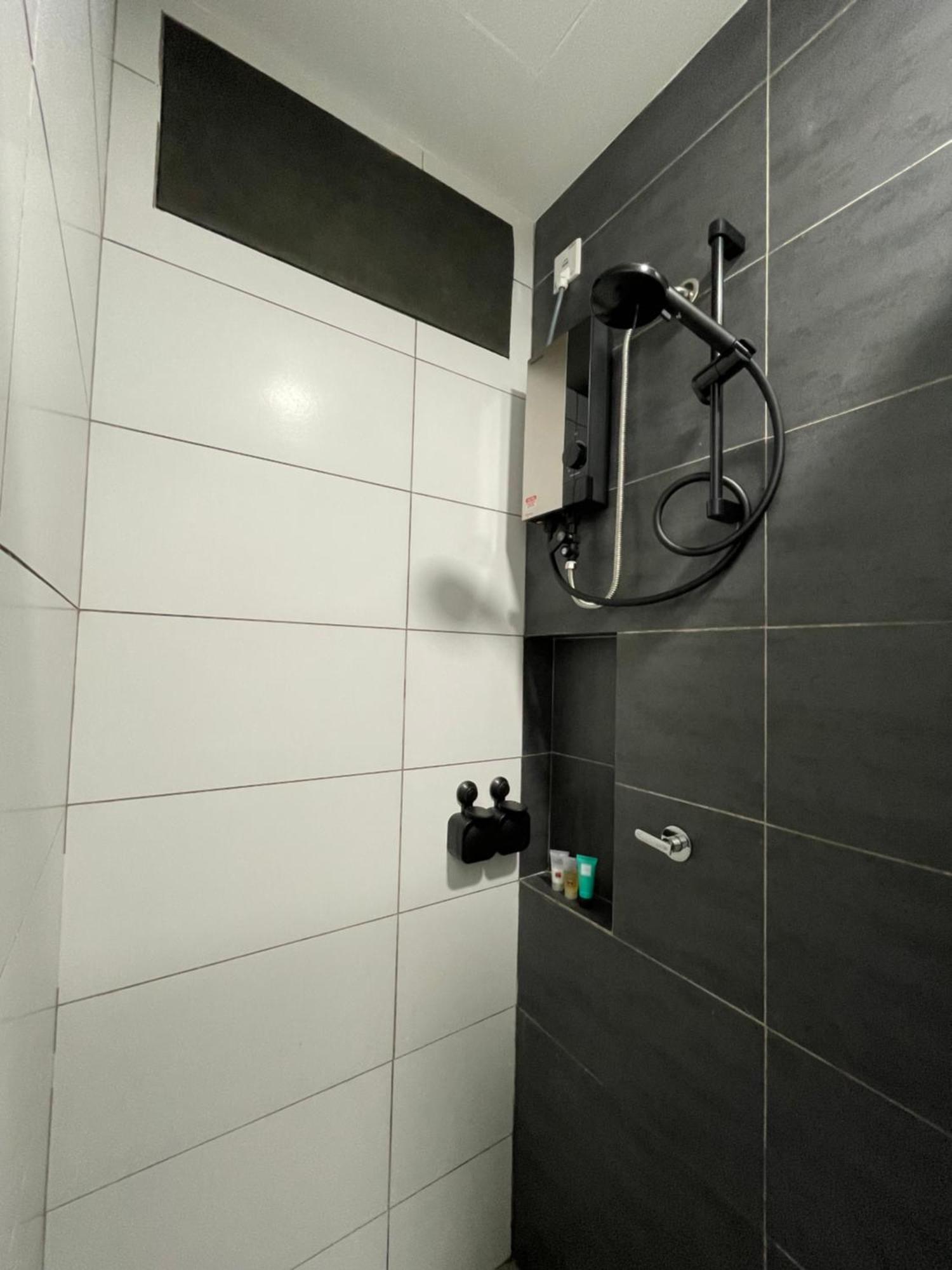 Jugi Suite @ Horizon Sepang Klia Екстер'єр фото